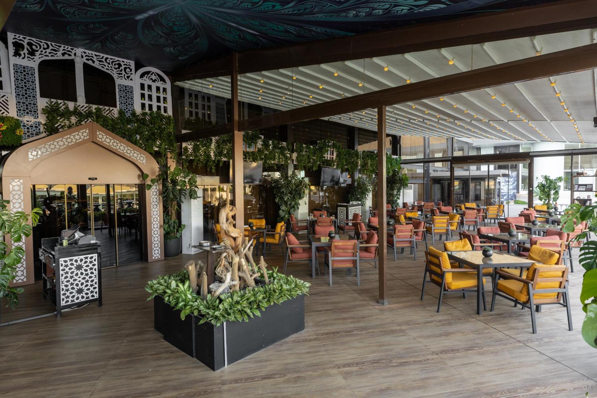 Babylon Rotana Hotel Baghdad Exterior photo