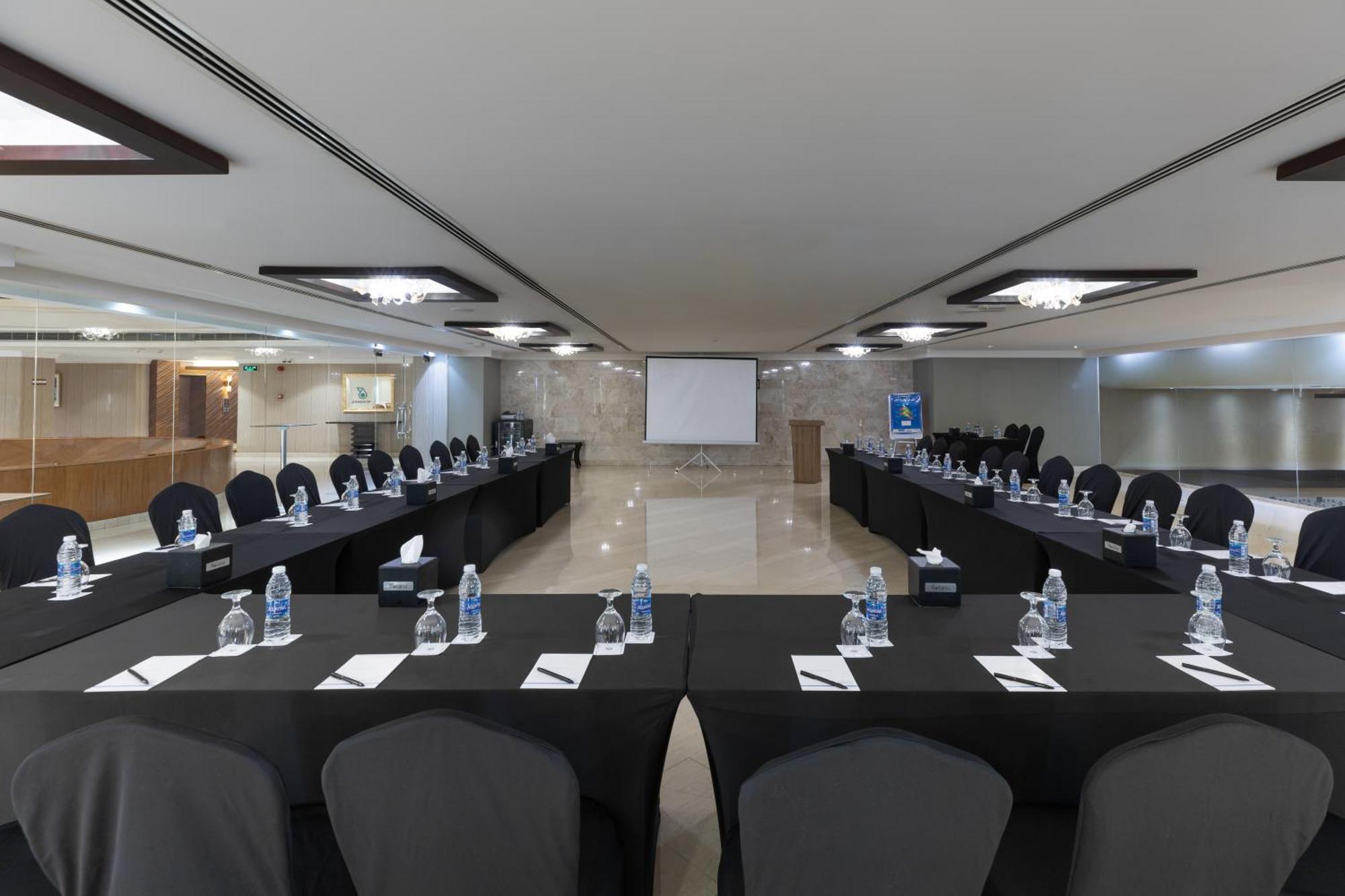 Babylon Rotana Hotel Baghdad Exterior photo
