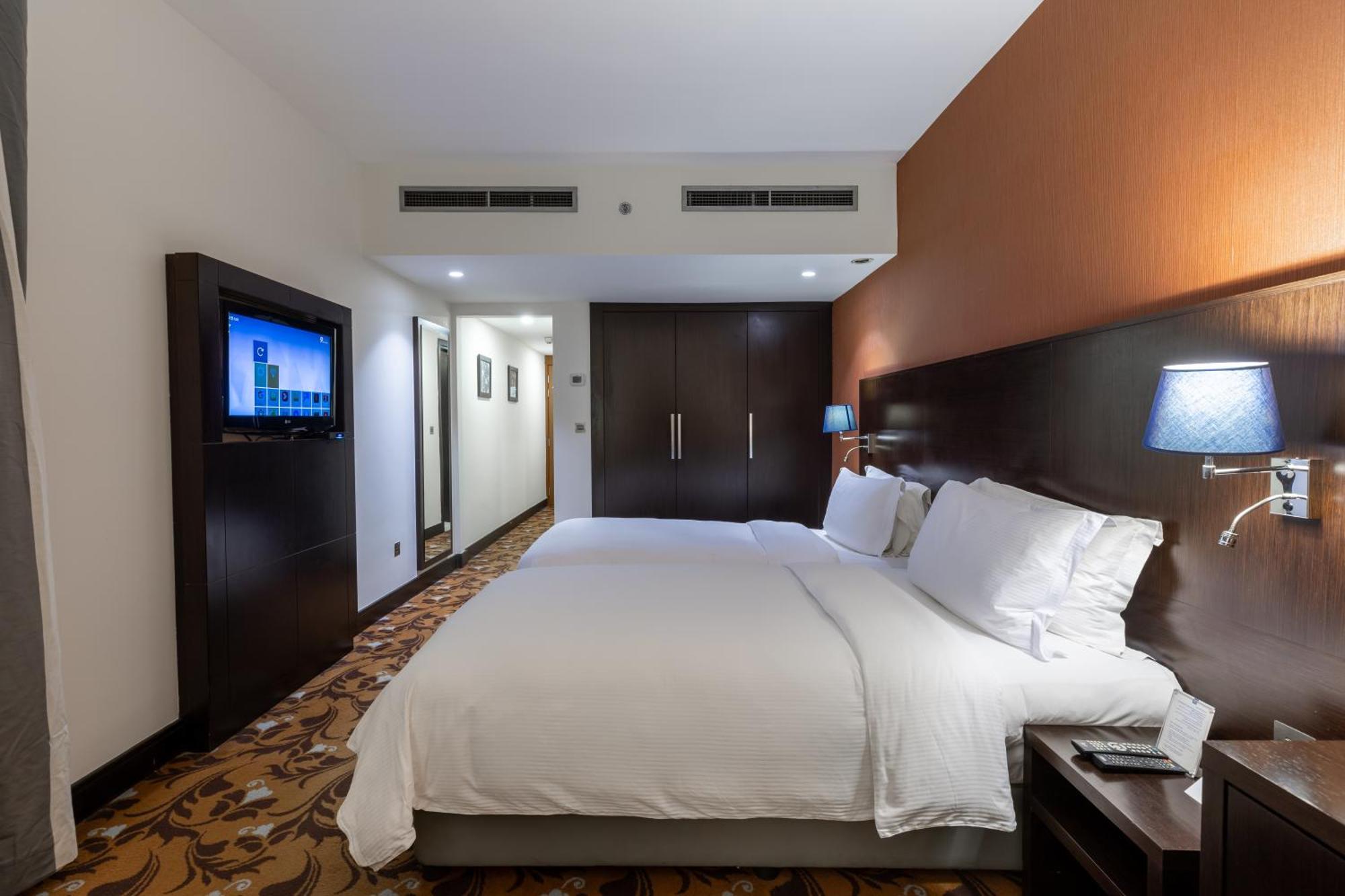 Babylon Rotana Hotel Baghdad Exterior photo